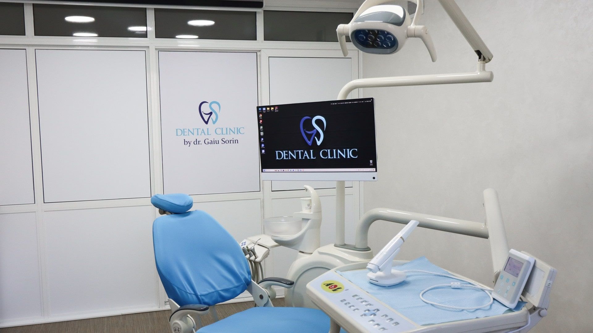 Stomatologie estetica si fatete dentare